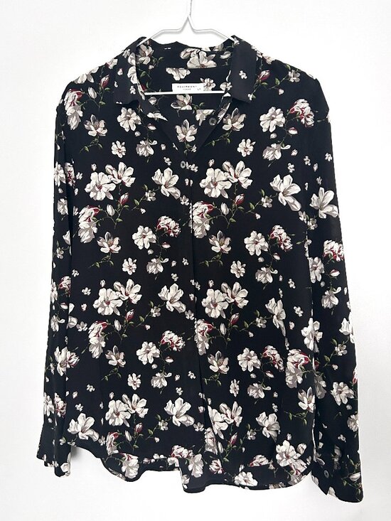 Equipment Tops - Equipment Femme Leema Black Floral Print 100% Silk Blouse Size L Romantic Chic